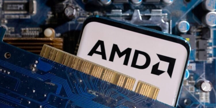 AMD shows off new higher performing AI chip at CES event