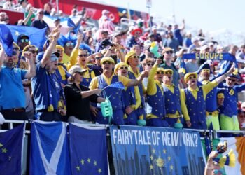 American stocks underperformed last year. Deutsche Bank says it could happen again.