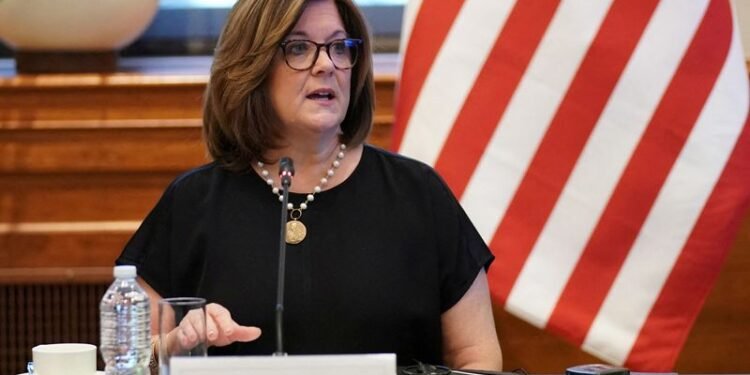 Analysis-American CEOs push back on Trump ... mildly