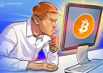 Bitcoin Holders See First 30-Day Realized Losses Since Late 2023