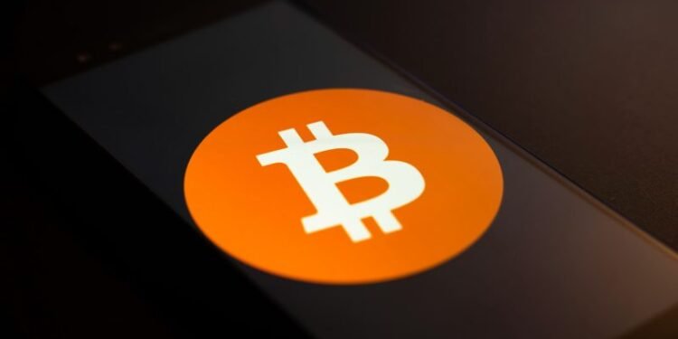 Bitcoin is rising on liquidity recovery and institutional demand, not geopolitics, says Coinbase executive