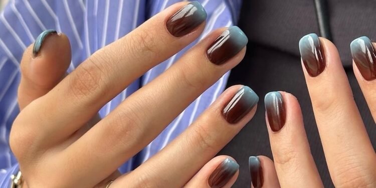 Blue & Brown Nail Color Combos To Inspire Your Manicure