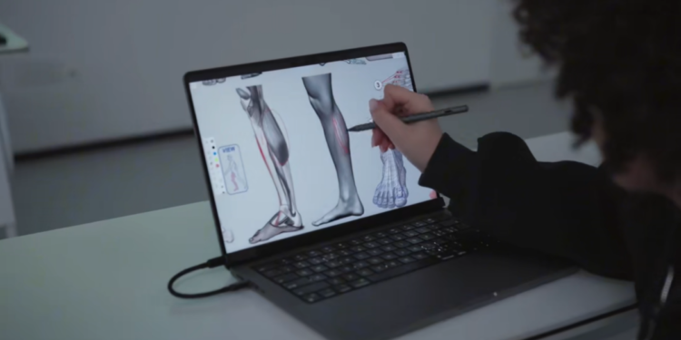 CES 2026: This Accessory Can Turn Your MacBook’s Display Into a Touchscreen