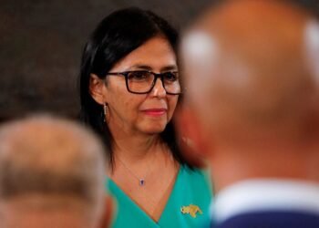 CIA concludes regime loyalists best suited to lead Venezuela after Maduro, sources say