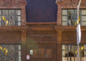 Chicago-based Metropolitan Capital Bank becomes first bank to fail in 2026