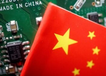 China is closing in on US technology lead despite constraints, AI researchers say