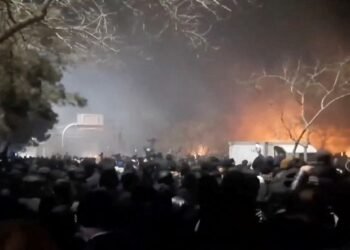 Confronting protests, Iran vows to strike back if US attacks