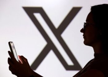 Elon Musk’s X largely back up after outage affects thousands worldwide