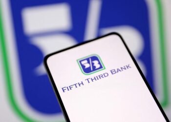 Exclusive-Comerica shareholders approve $10.9 billion deal with Fifth Third Bancorp