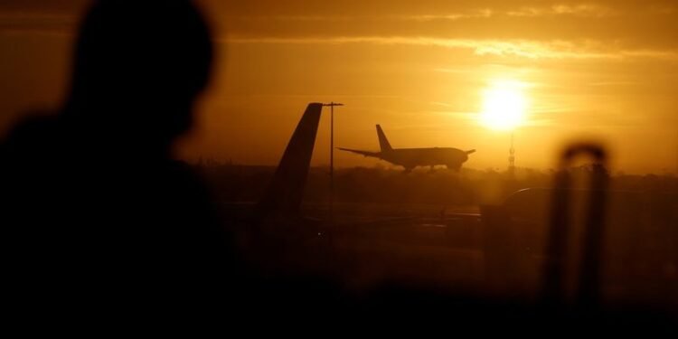 Factbox-Airlines reroute, cancel flights as tensions ramp up over Iran