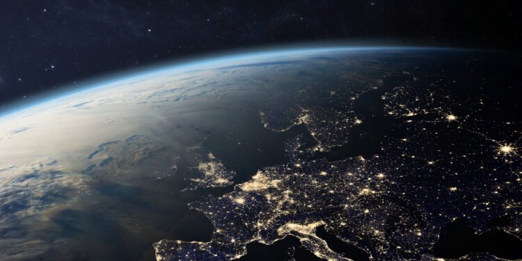 Golub Capital raises "record" capital in 2025