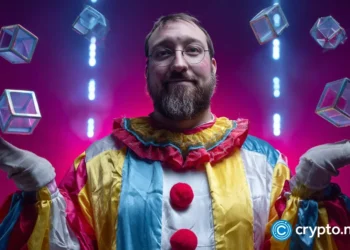 Hoskinson, Garlinghouse at odds over US crypto bill