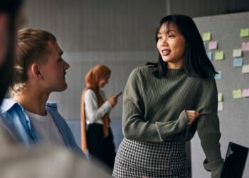 How job seekers can stand out in a hiring recession