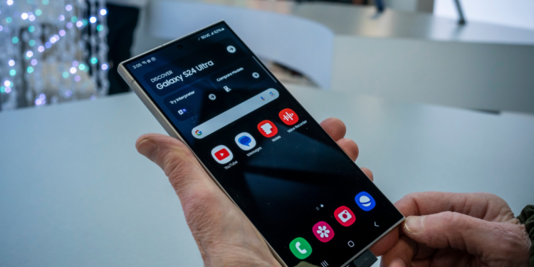 How to Delete 'Bloatware' From Your Android (and Why You Should)
