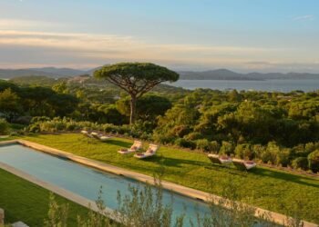 Condé Nast Traveler