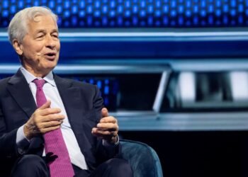 JPMorgan won't use controversial proxy advisors for shareholder votes