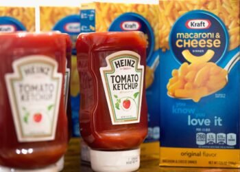 Kraft Heinz stock falls as Berkshire Hathaway may sell off nearly its entire stake