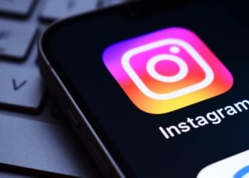 Now Instagram Is Down Too