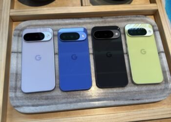 Oh Great, It Looks Like Android Is Doing 'Liquid Glass' Now Too