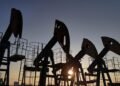 Oil prices edge higher as supply risks remain in focus