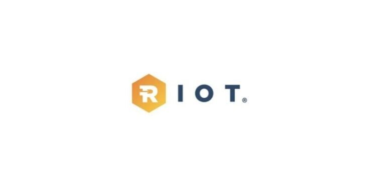 Riot Platforms sells $161 million in Bitcoin, trimming its holdings to 18,005 BTC