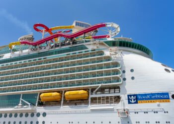 Royal Caribbean’s stock surges as record cruise bookings fuel an upbeat earnings outlook