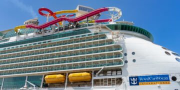 Royal Caribbean’s stock surges as record cruise bookings fuel an upbeat earnings outlook