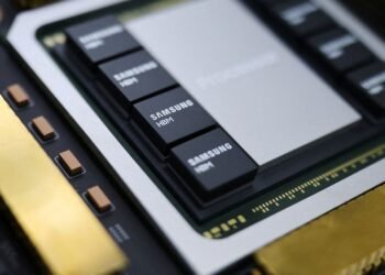 Samsung likely to flag 160% jump in Q4 profit as AI boom stokes chip prices