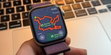 Strava Finally Brought Route Navigation to the Apple Watch