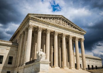 Supreme Court to hear lawsuit over 401(k) alternative investments