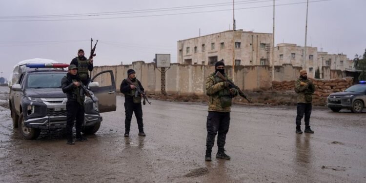 Syrian troops, Kurdish forces poised on front lines as truce deadline looms