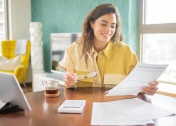 Tax refunds may be $1,000 higher on average, White House says. What to expect