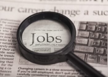 The Fed will be forced into deep rate cuts in 2026 — boosting gold and breaking the dollar