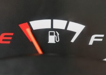 The S&P 500 is losing the momentum that had been fueling stock investors