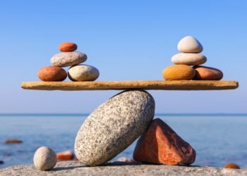 These 20 cheap S&P 500 stocks can cushion the blow in a market downturn