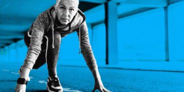 This single mom saved $1 million in 15 years to retire at 49. How to use her strategies to catch up on retirement savings.