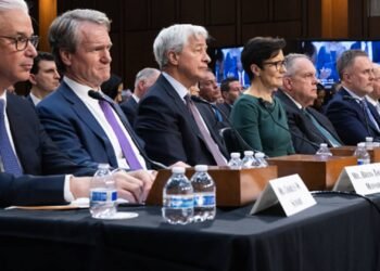 Trump credit card rate cap has unclear path, 'devastating' risks