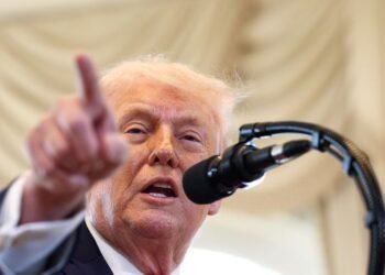 Trump wants nations to pay $1 billion to stay on his peace board, report says