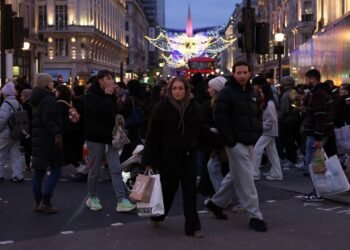 UK consumers cut spending in December by most since 2021, Barclays says