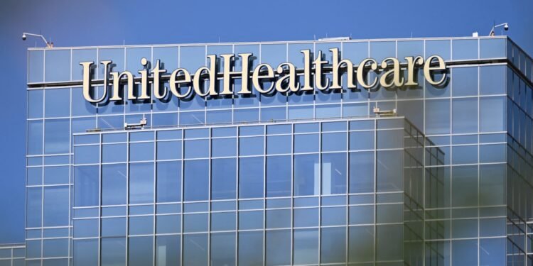 UnitedHealth’s stock falls 20% after saying it expects revenue to decline in 2026