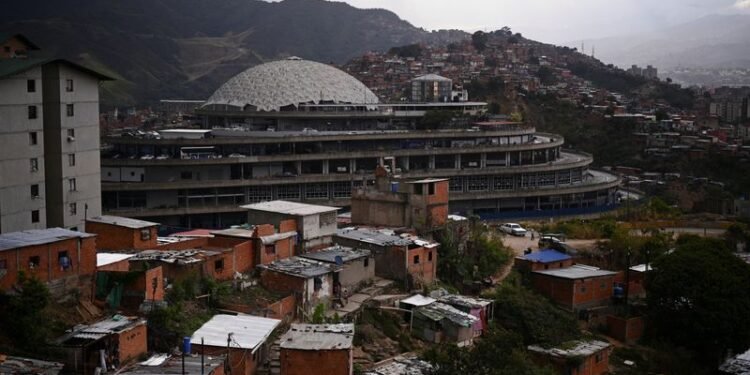 Venezuela plans amnesty law for prisoners, vows to convert major prison center