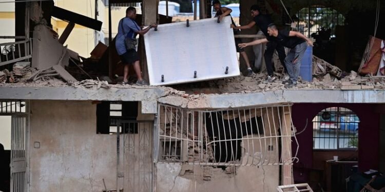 Venezuelan houses destroyed in US attack; no official figures on deaths