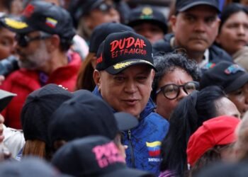 Venezuela’s interior minister says 100 people died in U.S. attack
