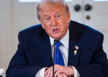 What Trump credit card interest rate cap proposal means for your money