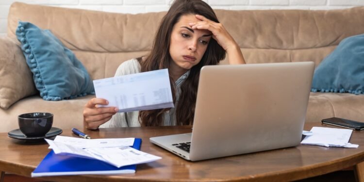 What a missed payment does to your credit score