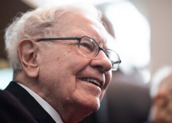 Would you have invested in Berkshire Hathaway stock at the start of Warren Buffett’s career?