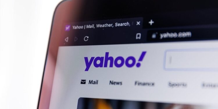 Yahoo! and Yahoo! Mail Are Down, Reminding Everyone They Still Exist
