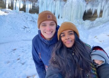 ‘I need protein shakes’: Couples disagree about panic-buying for nationwide snowstorm