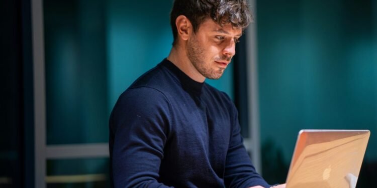 10 Insider Tips on Landing Your Dream Job at Claude AI