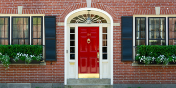 12 Inexpensive Weekend Projects That Will Boost Your Home's Curb Appeal